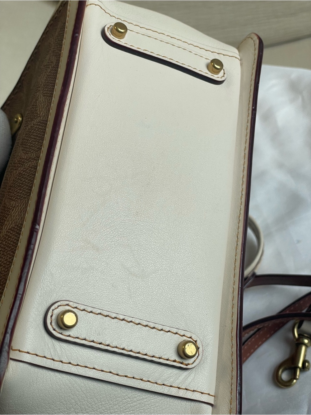 Coach 1941 Kiss-lock Dreamer 21 Cream and Brown Signature Frame Satchel - Picture 9 of 14